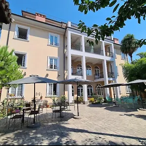 *** Hotel Treva Albanie